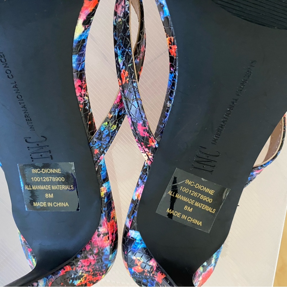 INC International Concepts Multicolored Snake Print Sandals Open-Back Design - Picture 3 of 6